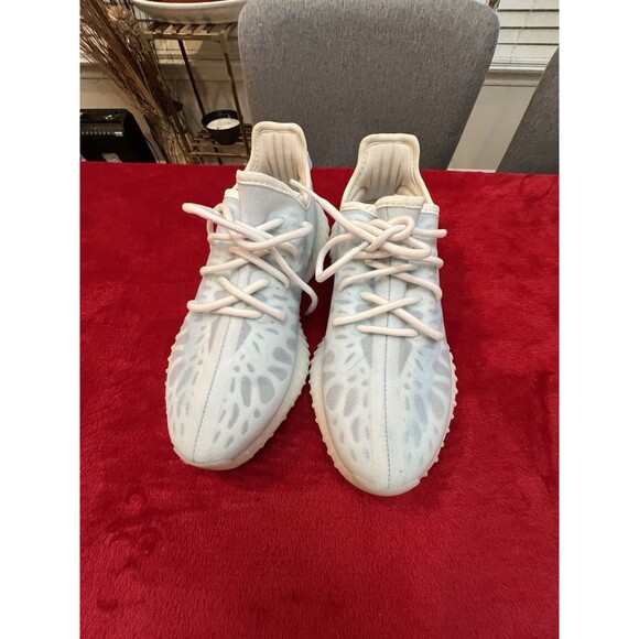 Size 6 - adidas Yeezy Boost 350 V2 Mono Ice main image 7